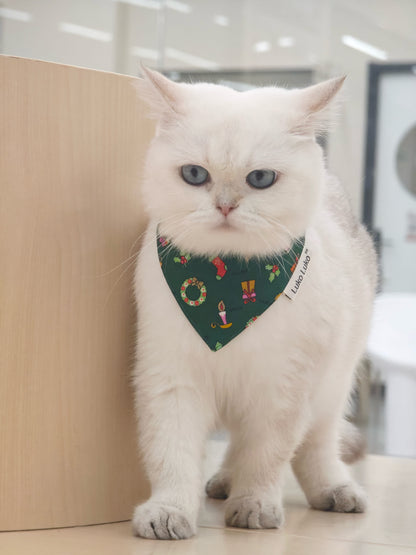Avery – Christmas Bandana for Dogs | Holiday Style