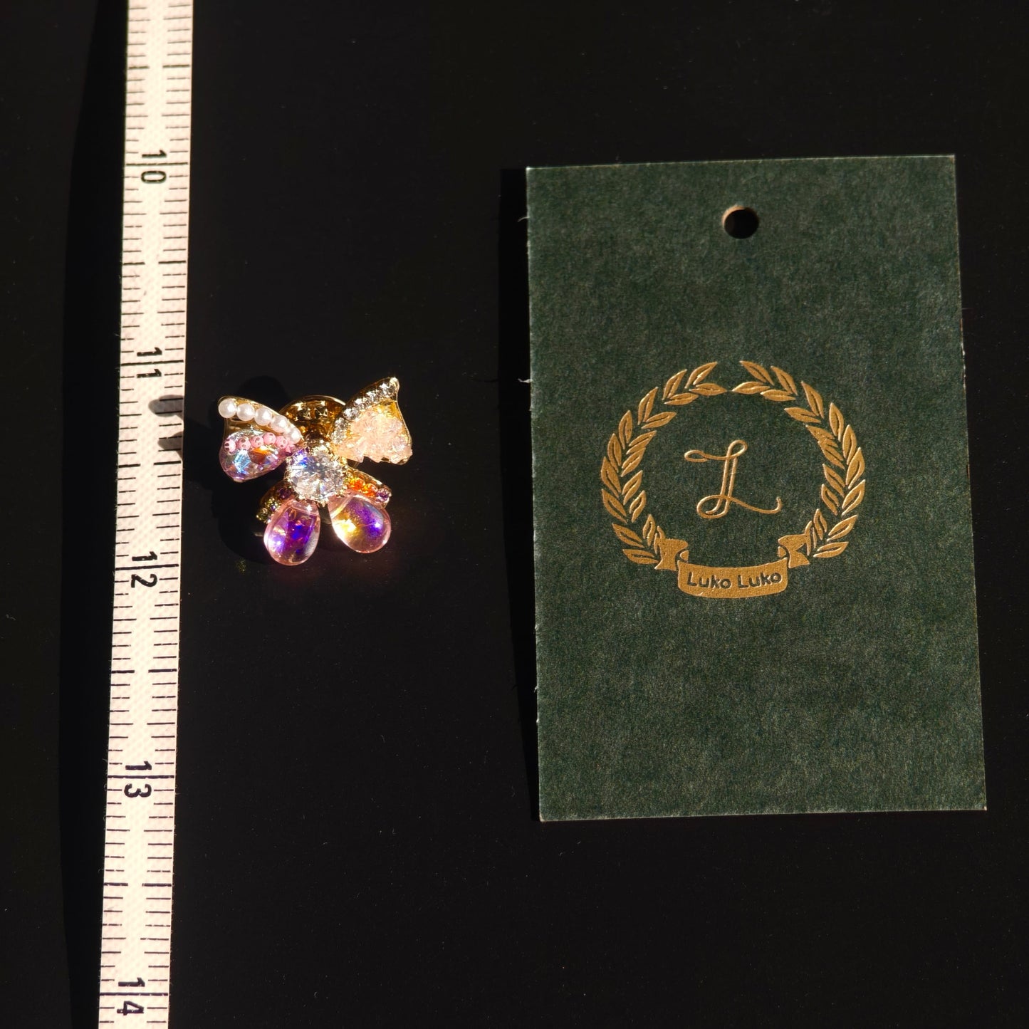 Blushing Bow – Handmade Glass & Pearl Brooch | Elegant Feminine Sparkle