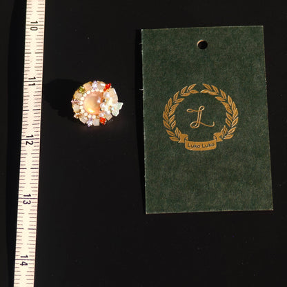 Rosy Lueur – Glass Gem & Bow Brooch | Romantic Accent for Floral Outfits